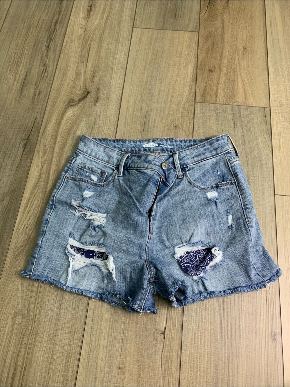 Distressed Denim Shorts with Bandana Patch